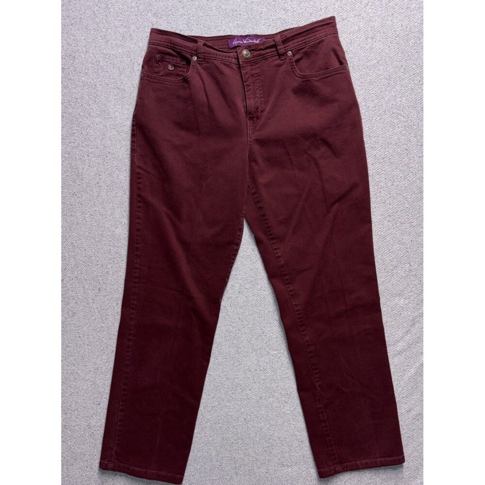 Gloria Vanderbilt Straight Leg Jeans in Wine